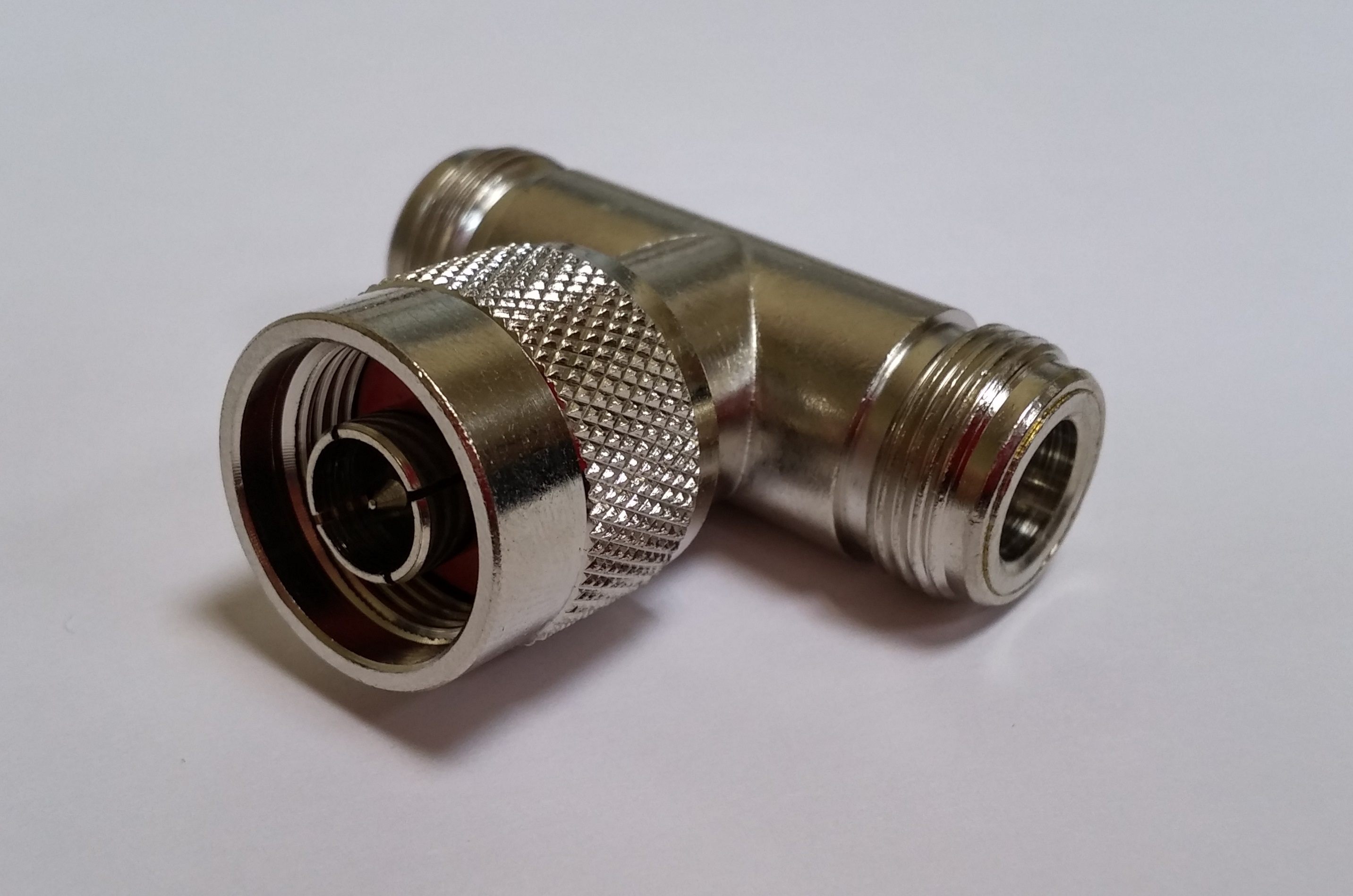 Adaptador N 1M/2H en T
